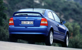 Opel-Astra-OPC